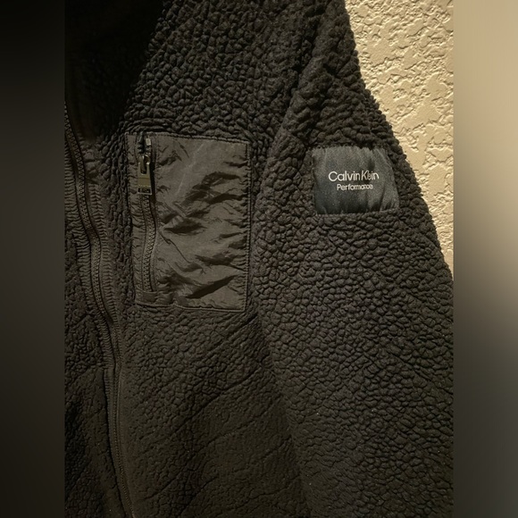 Calvin Klein Performance Teddy Sherpa Zip Up Jacket in Black Size L - Picture 3 of 11
